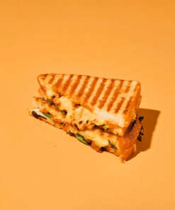 Tomato & Basil Grilled Cheese Sandwich