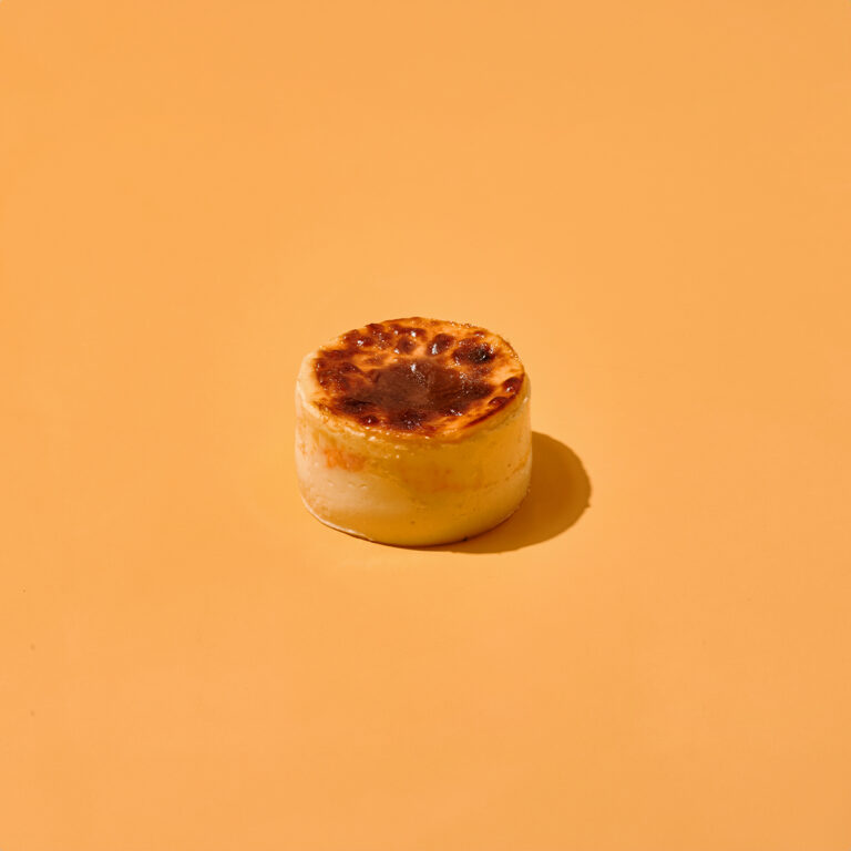 Cheddar Basque Burnt Cheesecake - Queic by Olivia